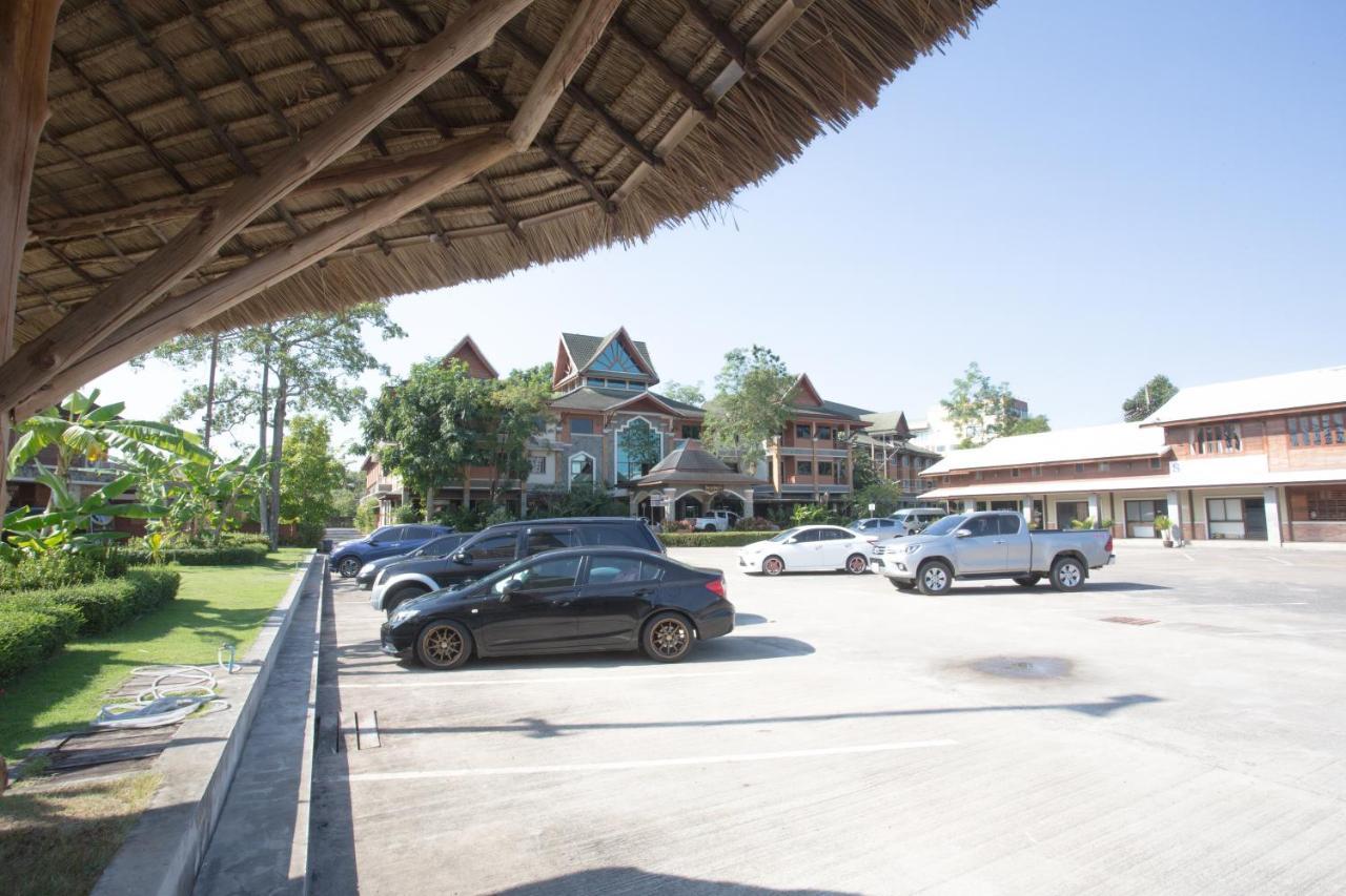 100 Islands Resort & Spa Surat Thani Exterior foto